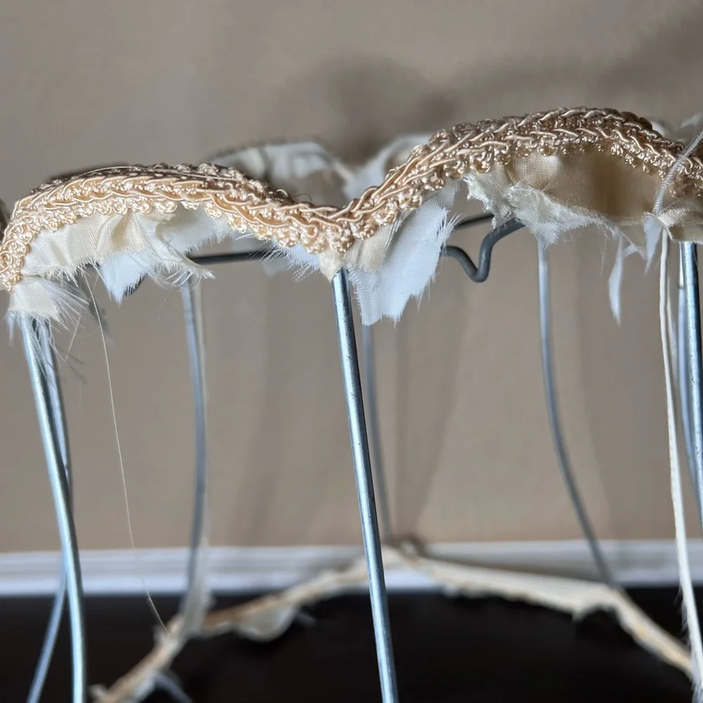 Vintage 1960's Midcentury Skeleton Lamp Shade Wire Armature, Frame, Scalloped